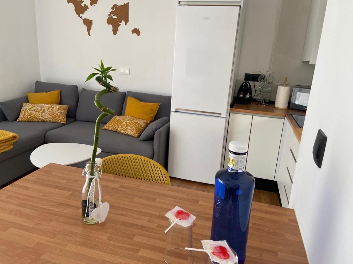 Precioso Apartamento, Luminoso, Equipado Torre de Benagalbon Bagian luar foto